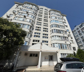 1-комн, 47кв м, этаж 5/9 улица Крылова, 17к2