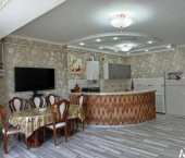 2-комн, 77кв м, этаж 4/5 Чистая улица, 37