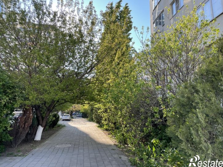 1-комн квартира улица Крылова, 17к5