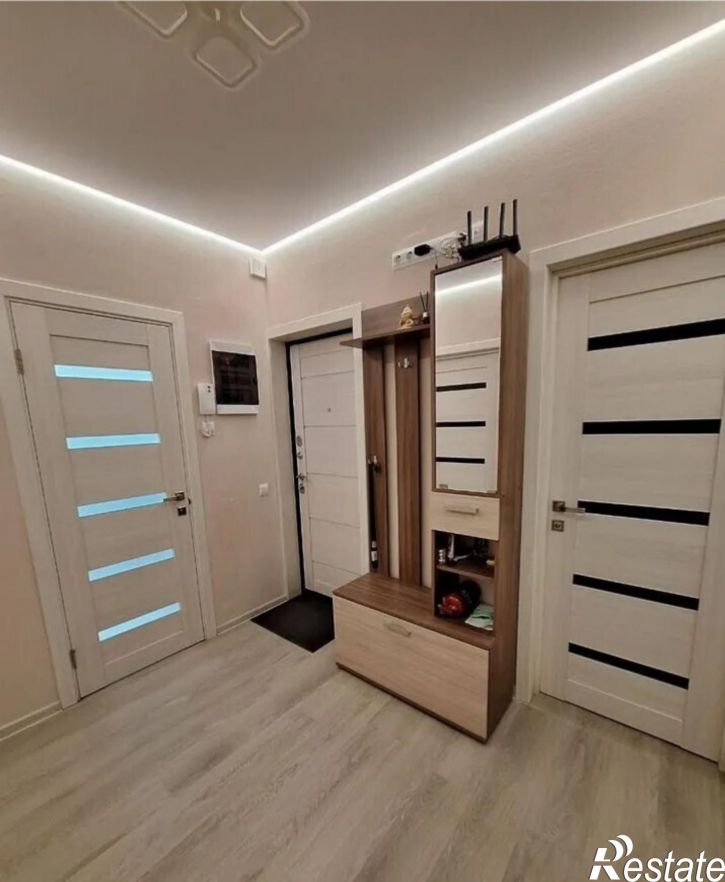 2-комн квартира улица Ленина, 180Ак7