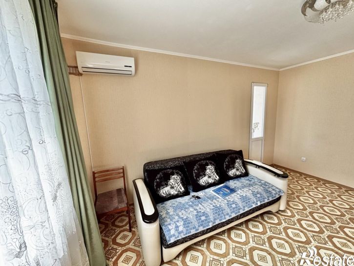 1-комн квартира улица Крылова, 17к2
