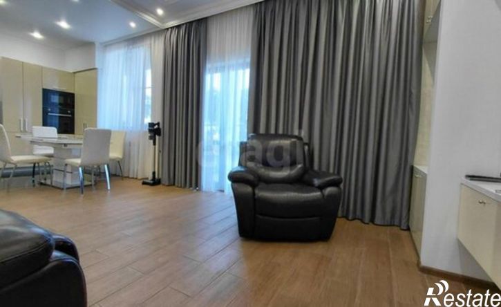 3-комн квартира ул Астраханская, 24,  д. 24