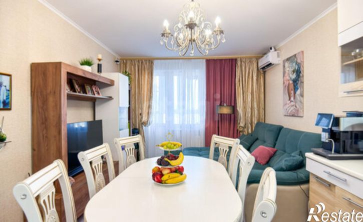 3-комн квартира ул Адмирала Пустошкина, 22 8,  д. 22 8,  к. 8