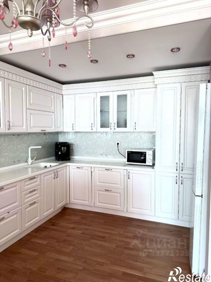 2-комн квартира пр-кт Революции, 3,  д. 3