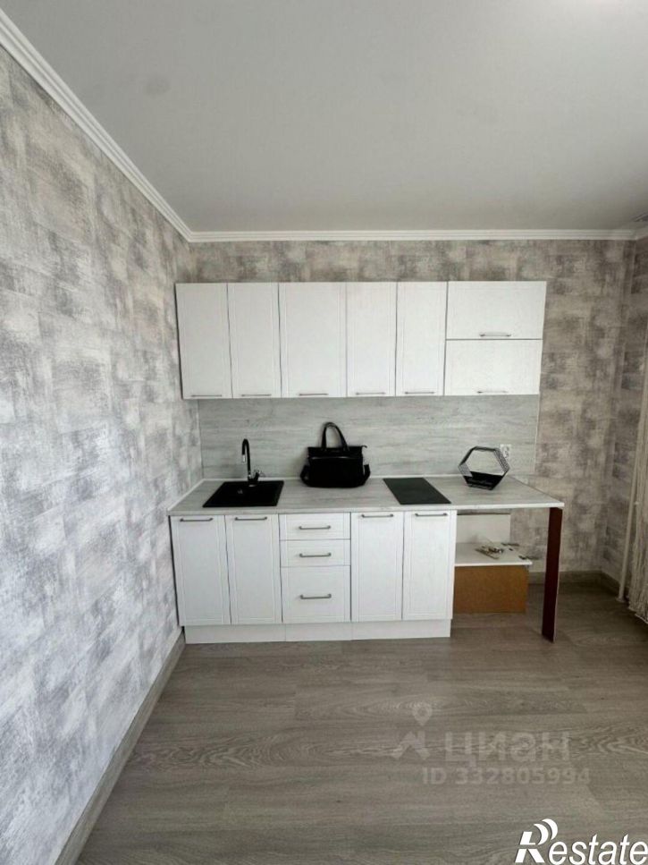 1-комн квартира ул Адмирала Пустошкина, 22 11,  д. 22 11,  к. 11