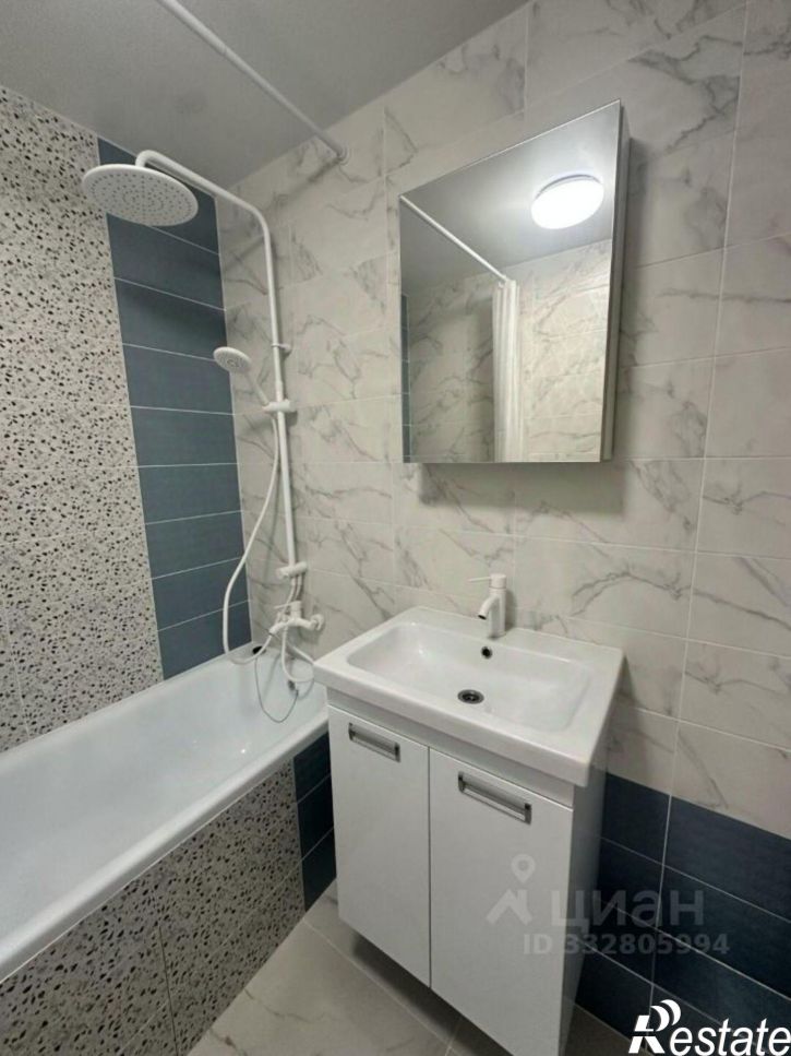 1-комн квартира ул Адмирала Пустошкина, 22 11,  д. 22 11,  к. 11