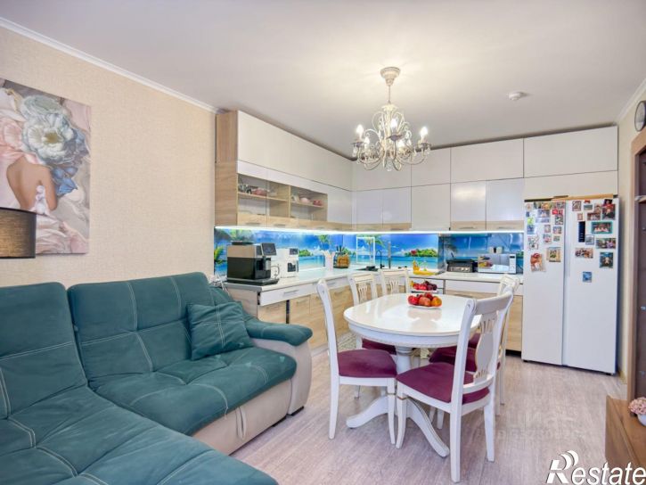 3-комн квартира ул Адмирала Пустошкина, 22 8,  д. 22 8,  к. 8