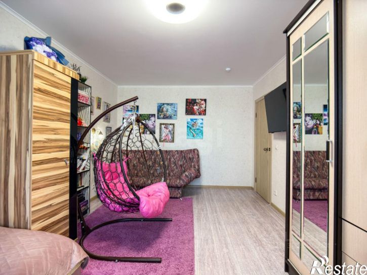 3-комн квартира ул Адмирала Пустошкина, 22 8,  д. 22 8,  к. 8