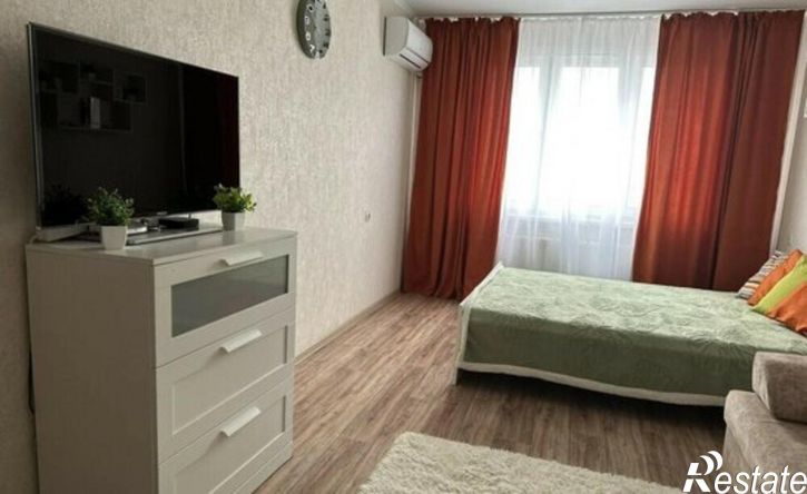 1-комн квартира ул Адмирала Пустошкина, 22 4,  д. 22 4,  к. 4