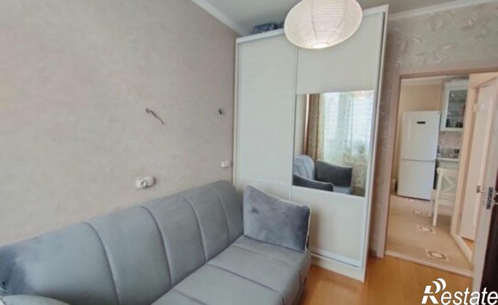 2-комн квартира 12-й микрорайон, 36А