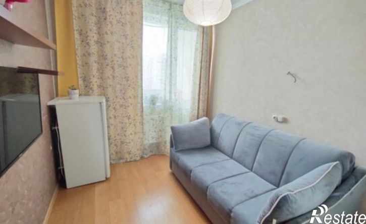 2-комн квартира 12-й микрорайон, 36А