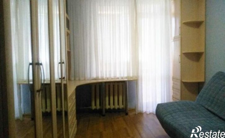 2-комн квартира 12-й микрорайон, 40