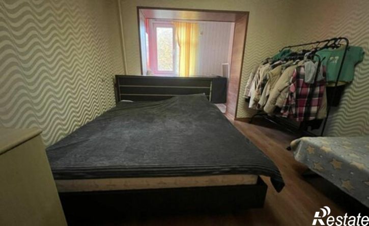 4-комн квартира ул Стахановская, 1,  д. 1