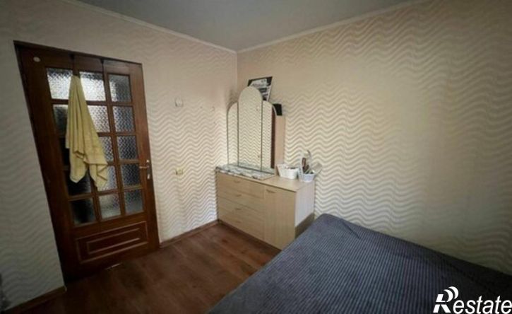 4-комн квартира ул Стахановская, 1,  д. 1