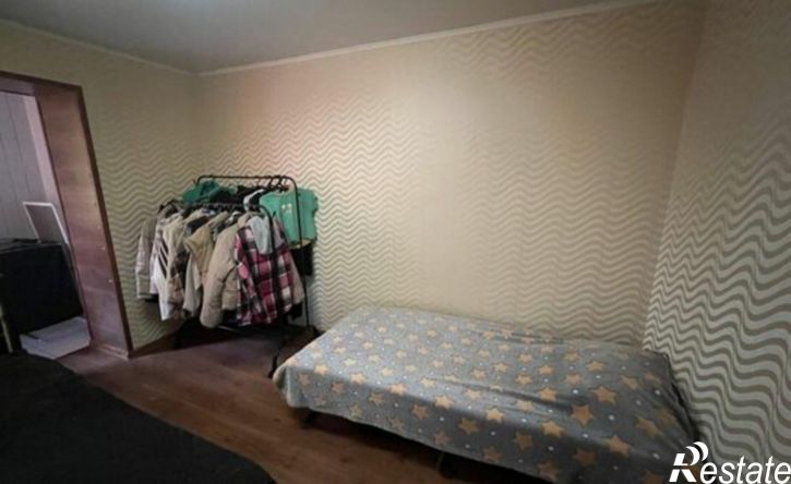 4-комн квартира ул Стахановская, 1,  д. 1