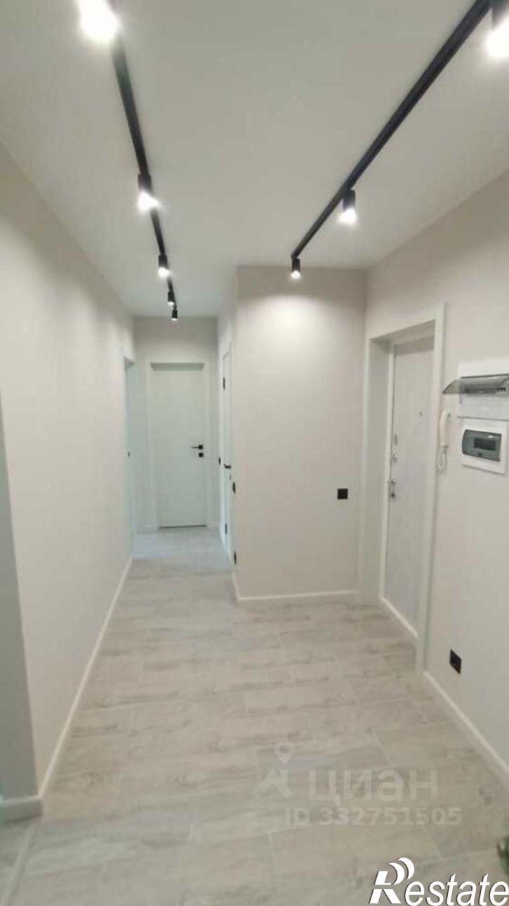 2-комн квартира ул Крылова, 13 2,  д. 13 2,  к. 2