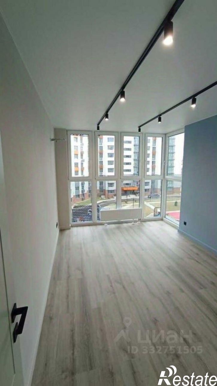 2-комн квартира ул Крылова, 13 2,  д. 13 2,  к. 2