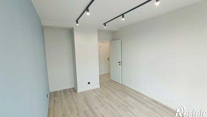 2-комн квартира ул Крылова, 13 2,  д. 13 2,  к. 2