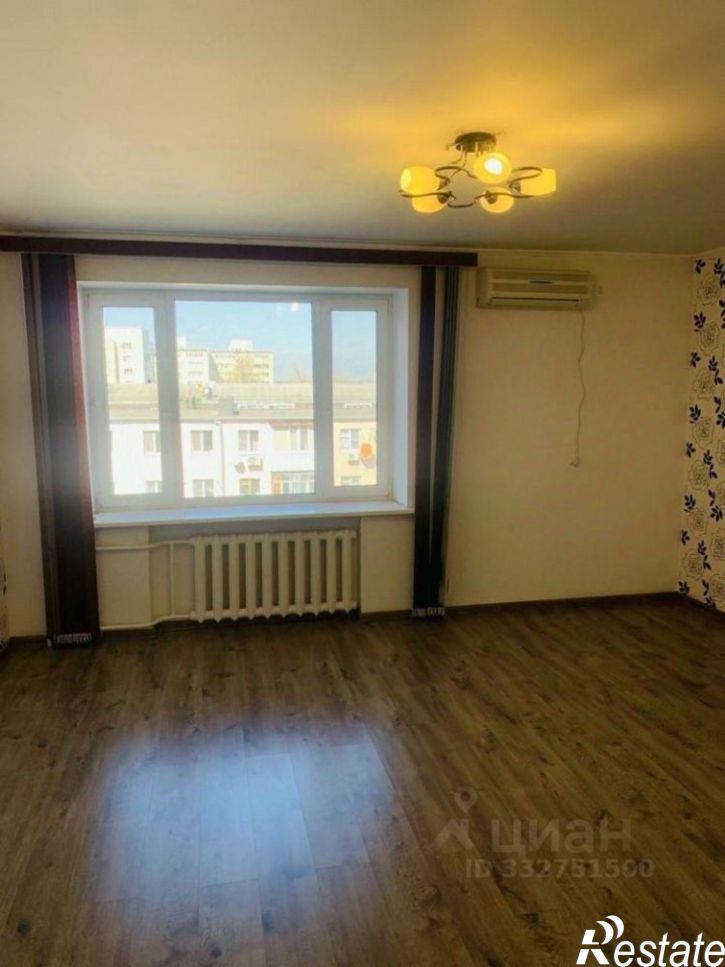3-комн квартира ул Астраханская, 77,  д. 77