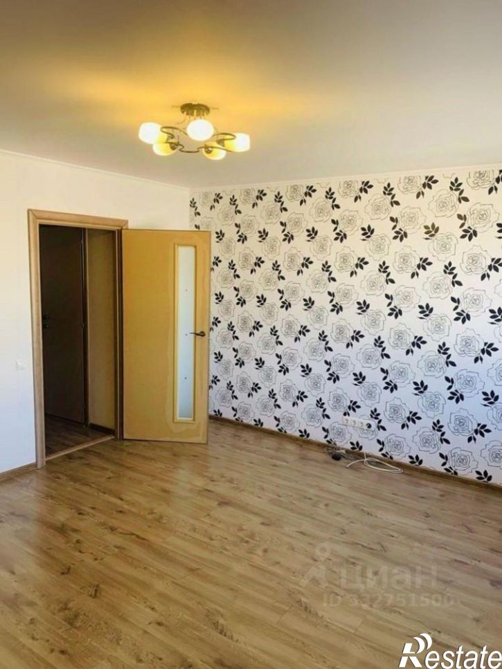 3-комн квартира ул Астраханская, 77,  д. 77
