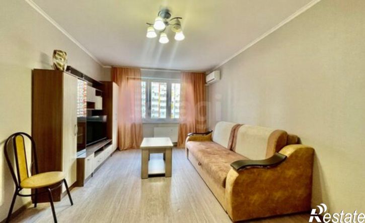 1-комн квартира ул Адмирала Пустошкина, 22 7,  д. 22 7,  к. 7