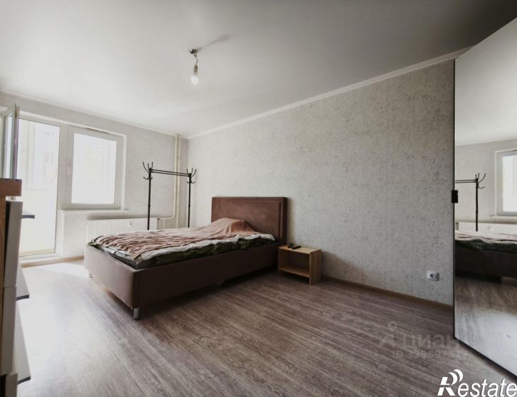 3-комн квартира ул Адмирала Пустошкина, 22 11,  д. 22 11,  к. 11