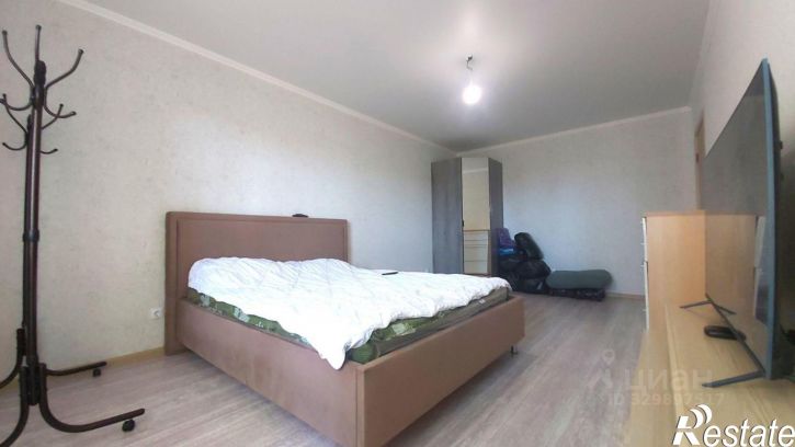 3-комн квартира ул Адмирала Пустошкина, 22 11,  д. 22 11,  к. 11