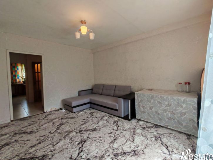 3-комн квартира 12-й микрорайон, 20