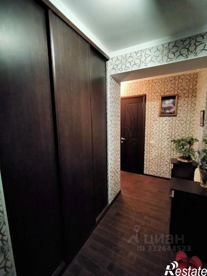2-комн квартира 12-й микрорайон, 35