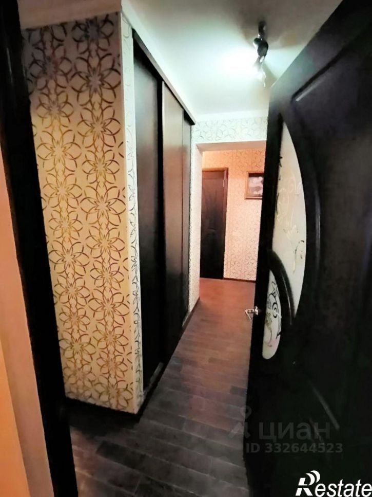 2-комн квартира 12-й микрорайон, 35