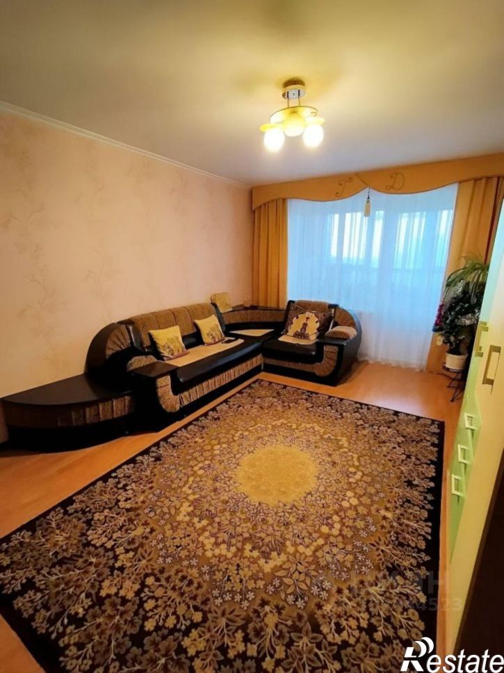2-комн квартира 12-й микрорайон, 35
