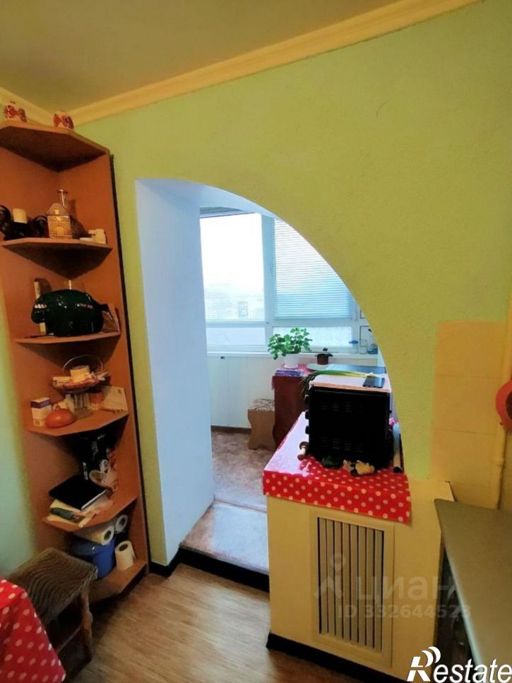 2-комн квартира 12-й микрорайон, 35