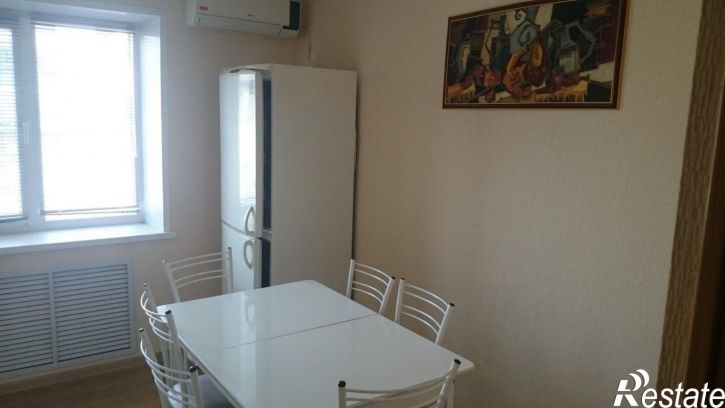 3-комн квартира улица Горького, 72