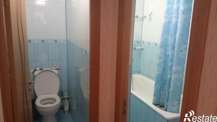 3-комн квартира улица Горького, 72