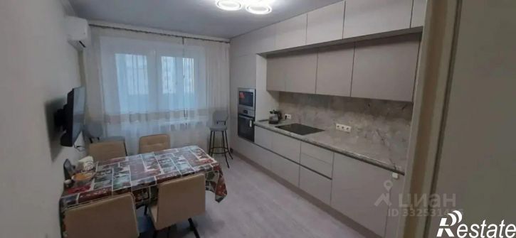 3-комн квартира ул Адмирала Пустошкина, 22 11,  д. 22 11,  к. 11
