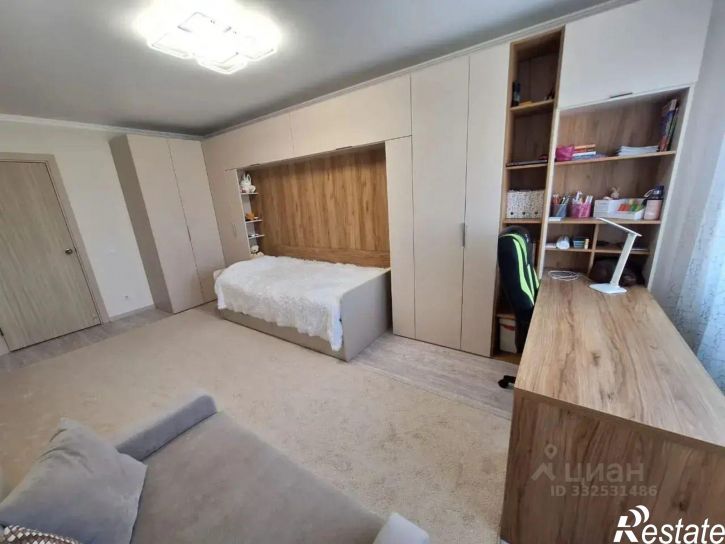3-комн квартира ул Адмирала Пустошкина, 22 11,  д. 22 11,  к. 11