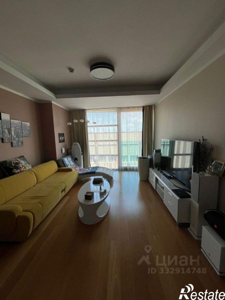 2-комн квартира пр-кт Революции, 3,  д. 3