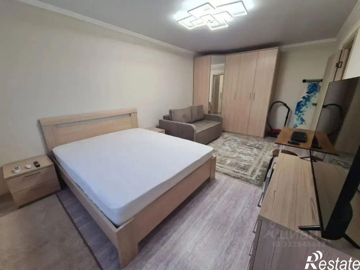 1-комн квартира ул Адмирала Пустошкина, 22 12,  д. 22 12,  к. 12