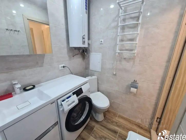 1-комн квартира ул Адмирала Пустошкина, 22 12,  д. 22 12,  к. 12