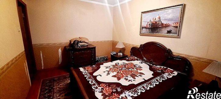 4-комн квартира улица Ленина, 175