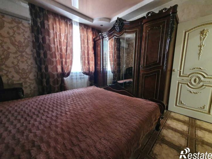 3-комн квартира Парковая улица, 64к1