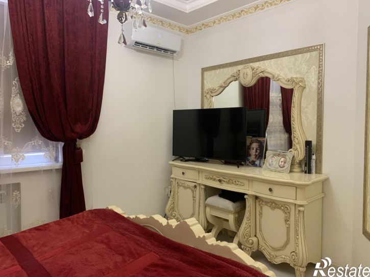 3-комн квартира Парковая улица, 64к1
