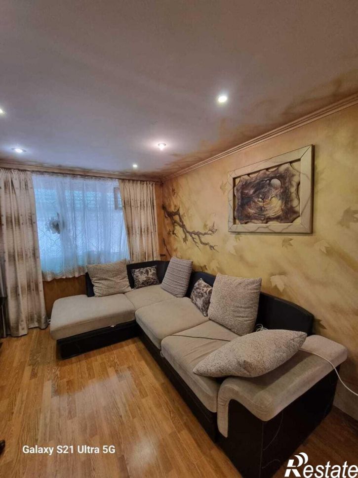3-комн квартира улица Толстого, 56