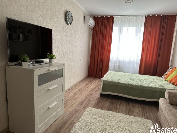 1-комн квартира ул Адмирала Пустошкина, 22 4,  д. 22 4,  к. 4