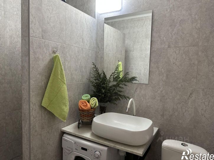 1-комн квартира ул Адмирала Пустошкина, 22 4,  д. 22 4,  к. 4