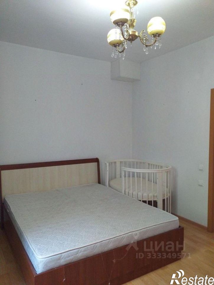 2-комн квартира ул Кати Соловьяновой, 120,  д. 120