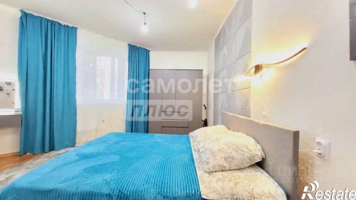 2-комн квартира ул Крылова, 23 1,  д. 23 1,  к. 1