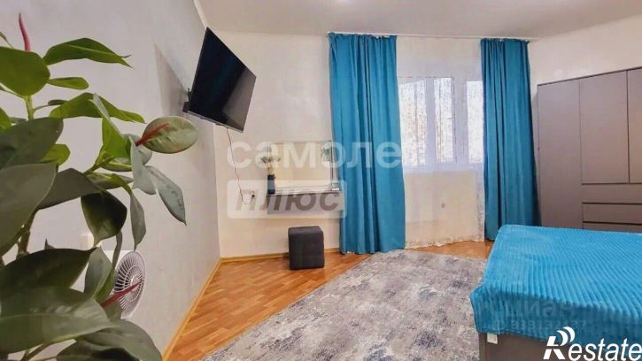 2-комн квартира ул Крылова, 23 1,  д. 23 1,  к. 1