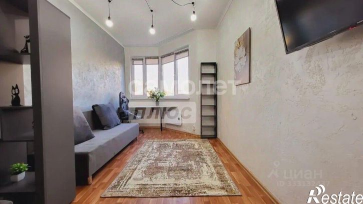 2-комн квартира ул Крылова, 23 1,  д. 23 1,  к. 1