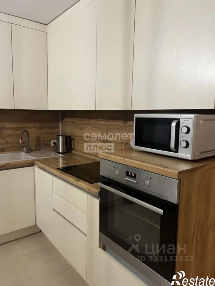2-комн квартира ул Адмирала Пустошкина, 22 9,  д. 22 9,  к. 9